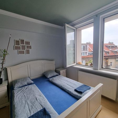 Big 4 Room Huge Apartment Pozsony Kültér fotó